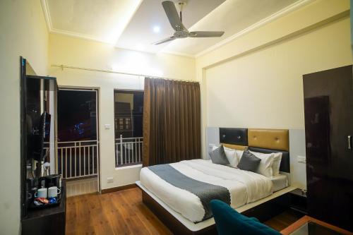 Uno Premium Dalhousie,,3 star