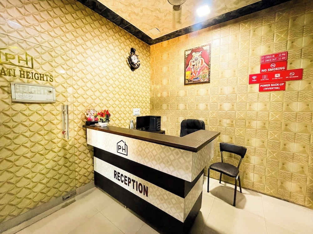 hotel pragati heights