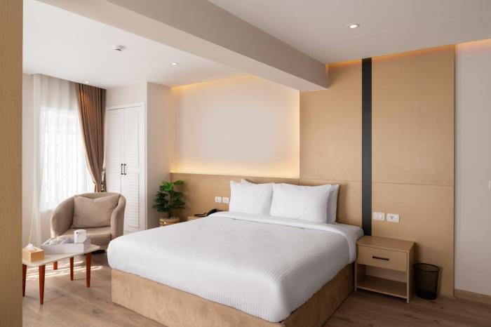 elegance grand city hotel