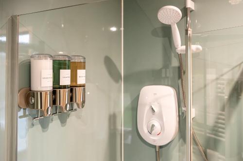 sustainable pod on old chalford farm