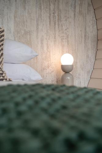 sustainable pod on old chalford farm