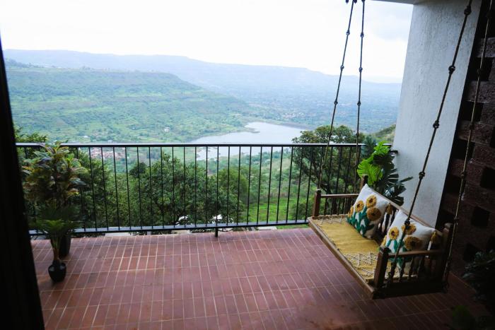 par x villa sukoon 3bhk valley view