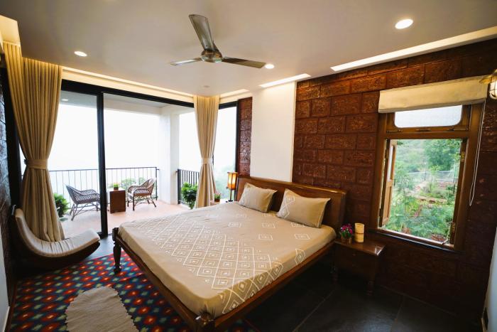 par x villa sukoon 3bhk valley view