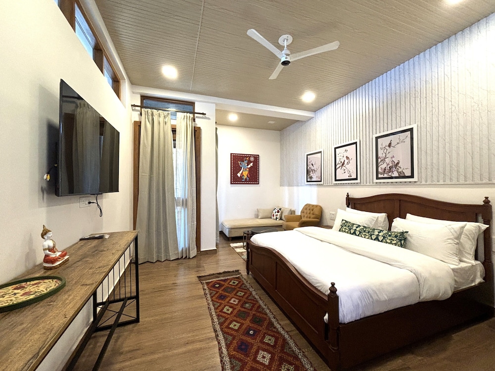 the ridge house a villa community