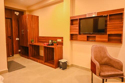 hotel m plaza mandarmani