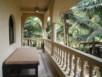 palmorama retreat home