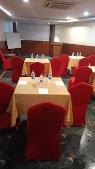 King S Crown,,2 star