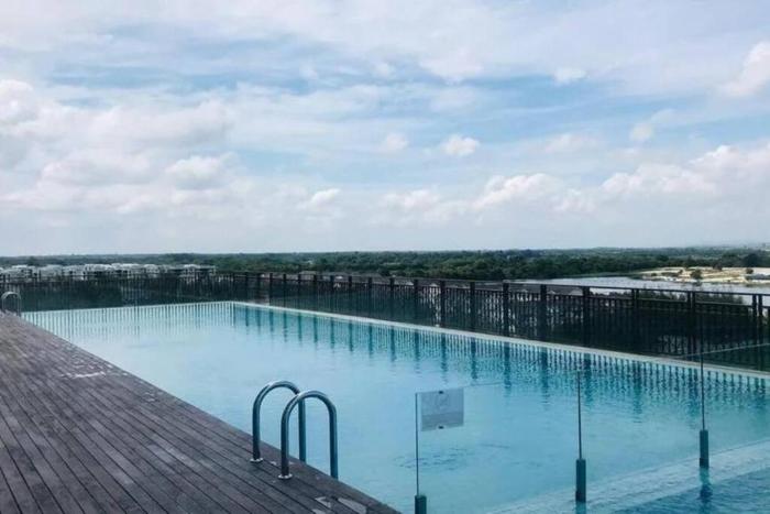 champs elysees homestay by landmark