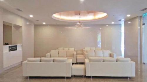 champs elysees homestay by landmark
