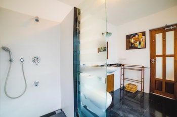 hibiscus earth cgh earth