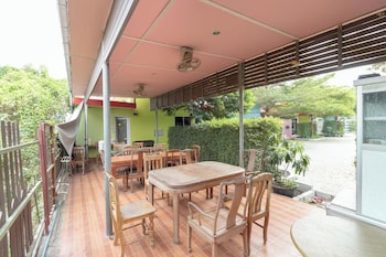 ruai thong pong pai resort