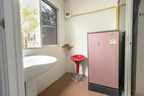 ruai thong pong pai resort