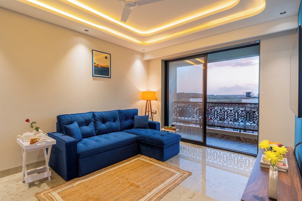 elivaas kamerios brisa 1bhk with jacuzzi