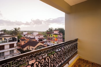 elivaas kamerios brisa 1bhk with jacuzzi