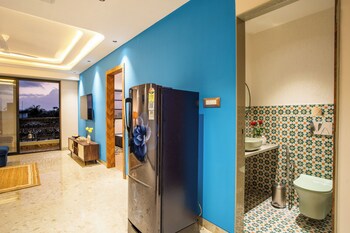 elivaas kamerios brisa 1bhk with jacuzzi