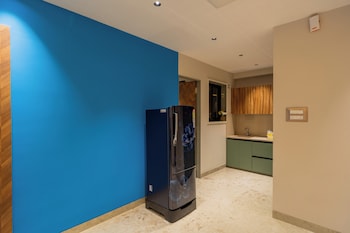 Elivaas Kamerios Brisa 1Bhk With Jacuzzi,,4 star