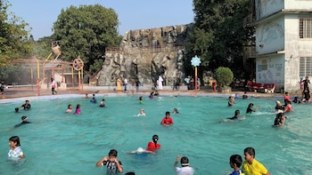 Green Hills Resort,,3 star