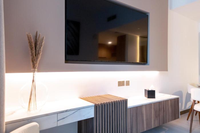 lusso hometels missoni business bay