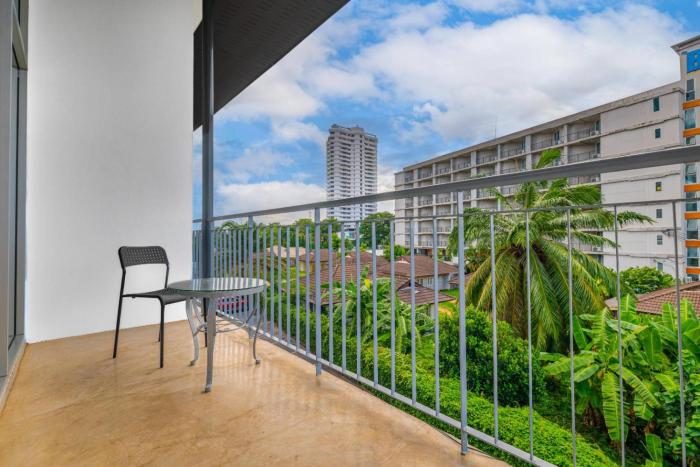 sunset serenity jomtien resort