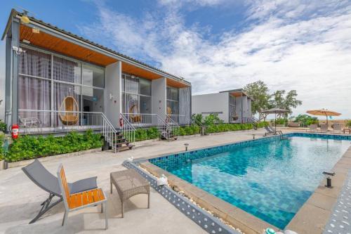 sunset serenity jomtien resort