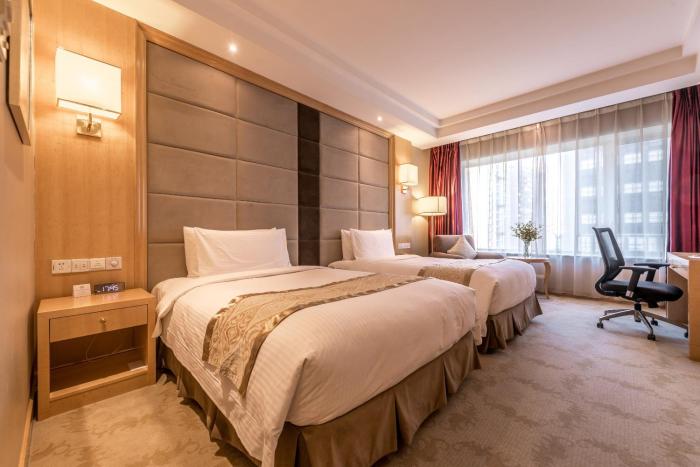 crowne plaza hotel shanghai by ihg