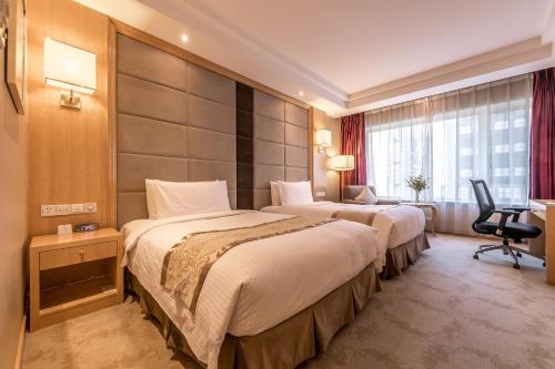 crowne plaza hotel shanghai by ihg