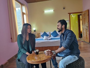 undiscovered mountains hotel