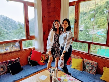 undiscovered mountains hotel