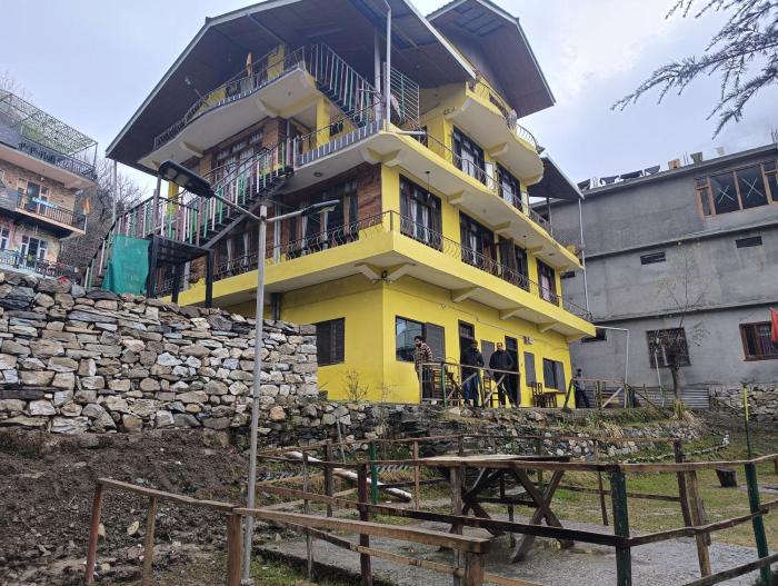 undiscovered mountains hotel