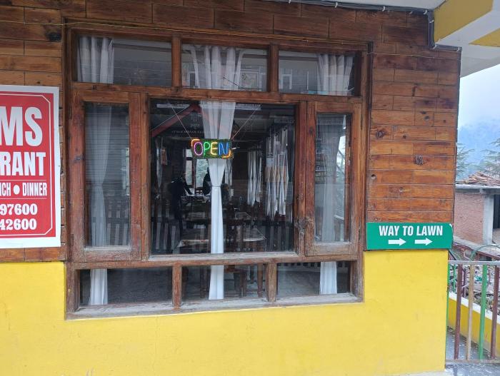 undiscovered mountains hotel