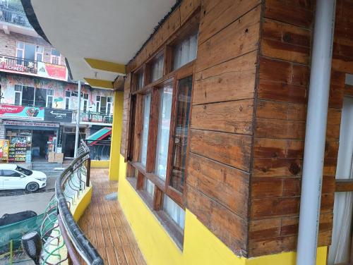 Undiscovered Mountains Hotel,,3 star