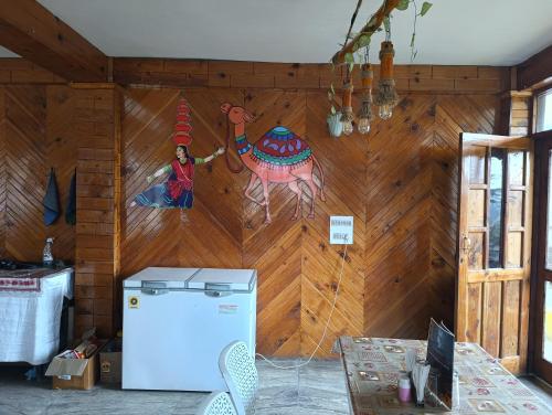 undiscovered mountains hotel