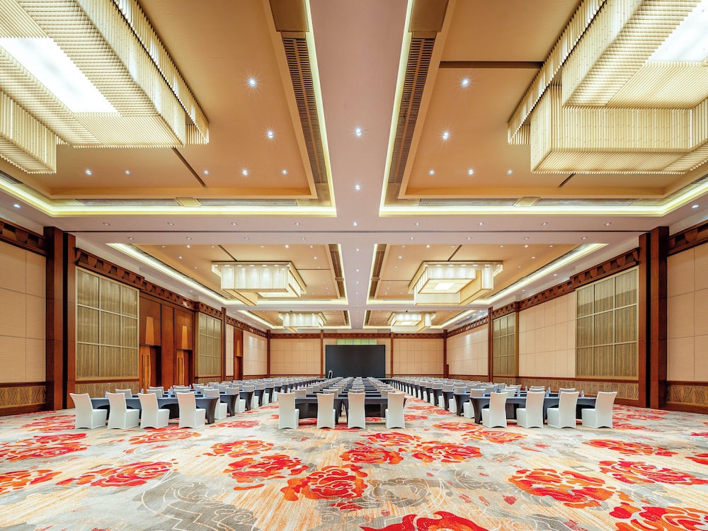 holiday inn shanghai pudong kangqiao by ihg