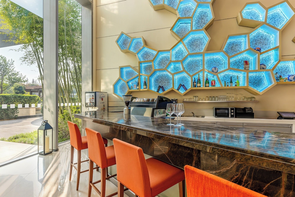 holiday inn shanghai pudong kangqiao by ihg