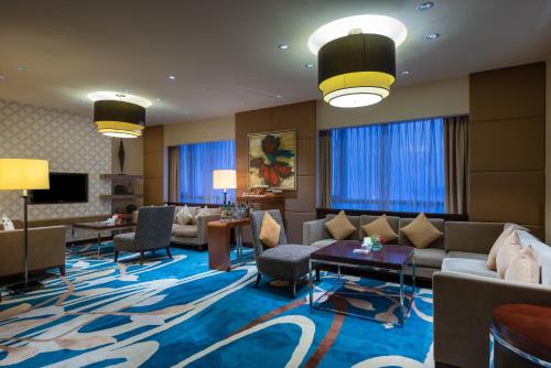 holiday inn shanghai pudong kangqiao by ihg