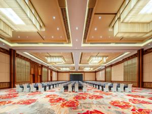 holiday inn shanghai pudong kangqiao by ihg