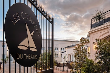 the originals boutique hotel les coulisses du theatre saint quentin
