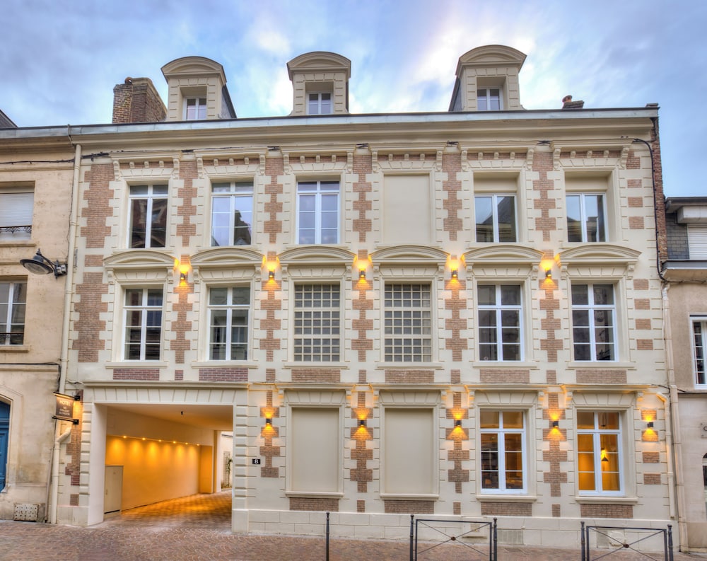 the originals boutique hotel les coulisses du theatre saint quentin