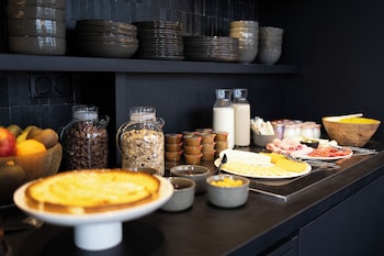 the originals boutique hotel les coulisses du theatre saint quentin