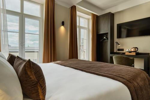 the originals boutique hotel les coulisses du theatre saint quentin