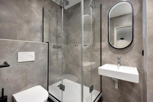 the originals boutique hotel les coulisses du theatre saint quentin