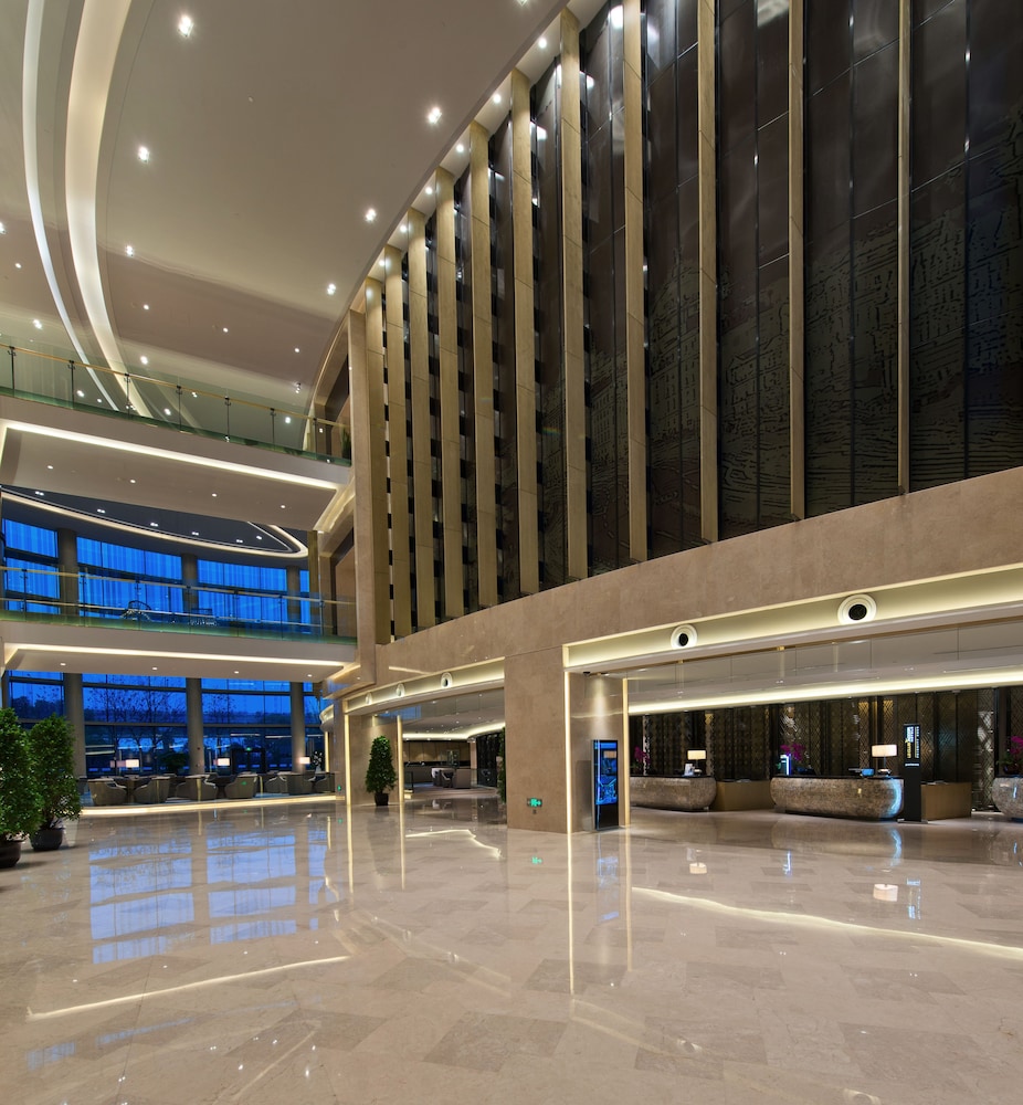 pullman shanghai xuhui