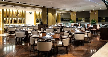 pullman shanghai xuhui