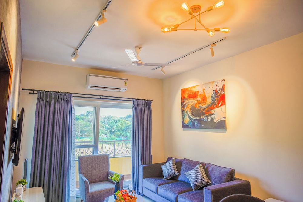 alaya stays veera marina 2bhk