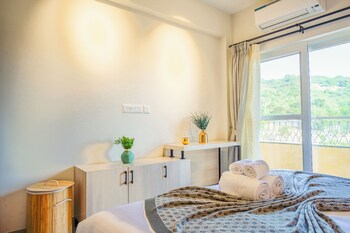 alaya stays veera marina 2bhk