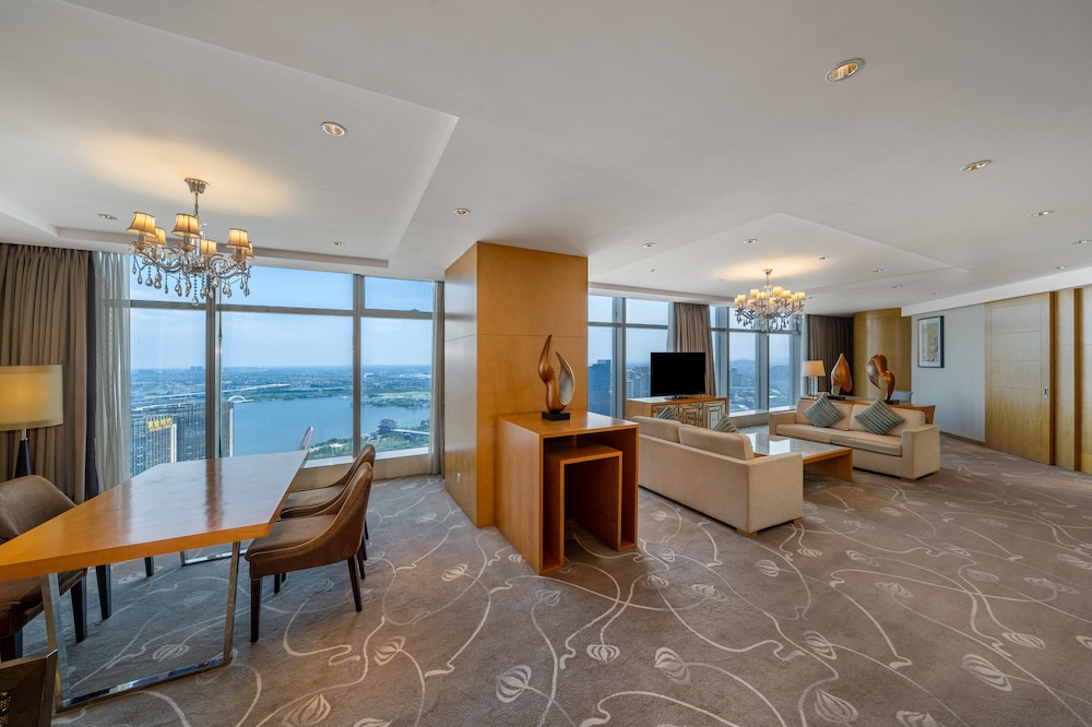 crowne plaza shaoxing by ihg