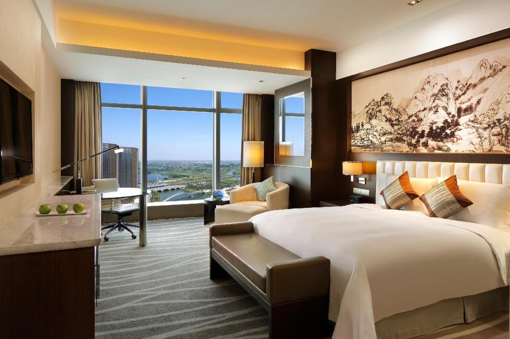 crowne plaza shaoxing by ihg
