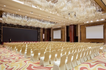 crowne plaza shaoxing by ihg
