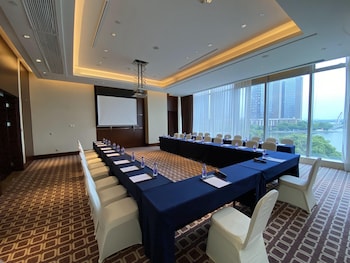 crowne plaza shaoxing by ihg