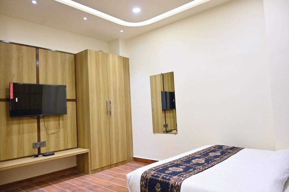 aceotel inn platinum stay amritsar